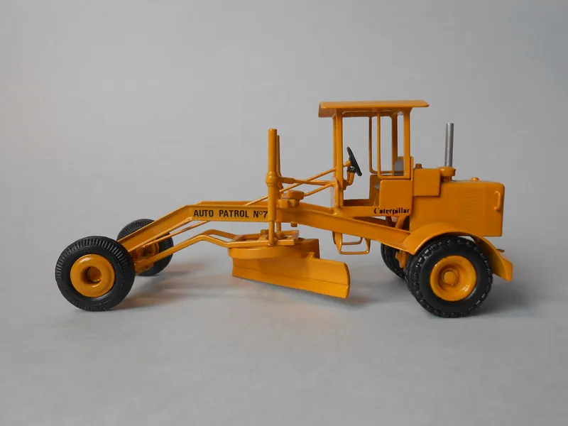 Caterpillar No 7 Auto Patrol Motorgrader 