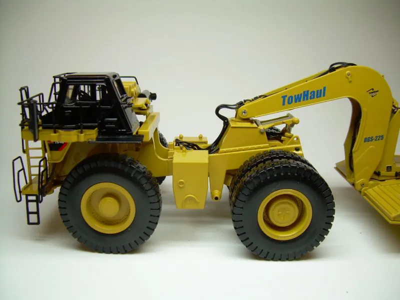Caterpillar 784C Tractor with TowHaul RGS-225