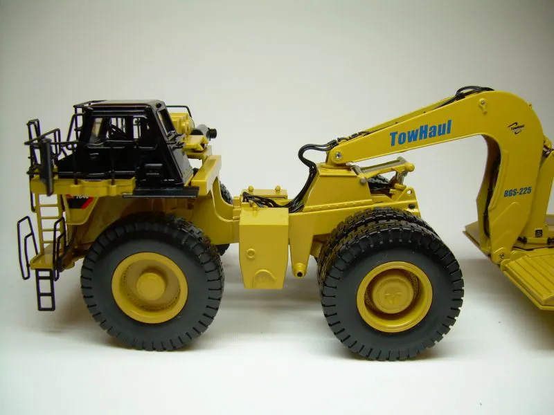 Caterpillar 784C Trekker met TowHaul RGS-225