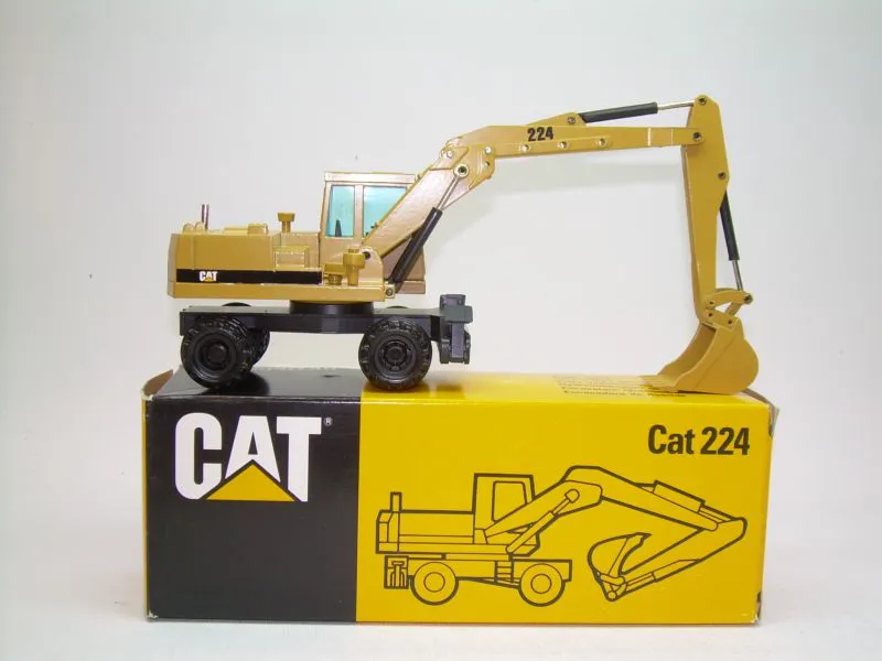 Caterpillar 224B Wheel Excavator