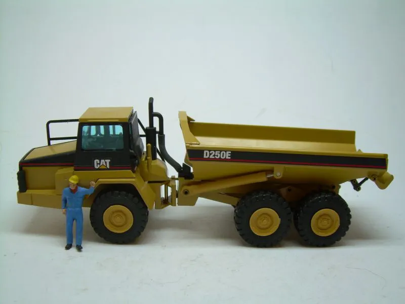 Caterpillar D250E Articulated Dump Truck