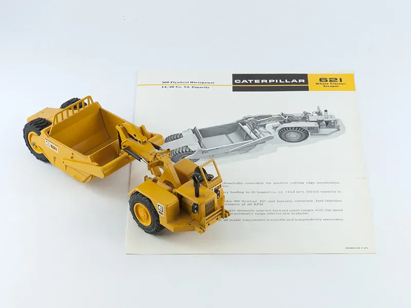 Caterpillar 621 Wheel Tractor-Scraper