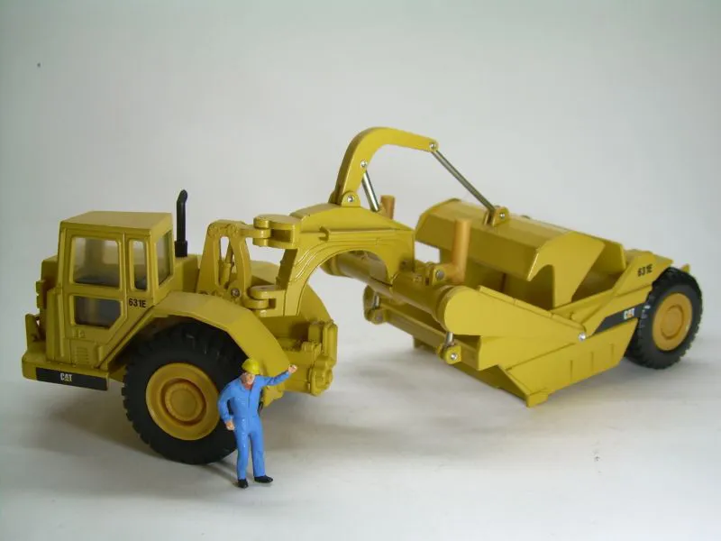 Caterpillar 631E Wheel Tractor-Scraper 