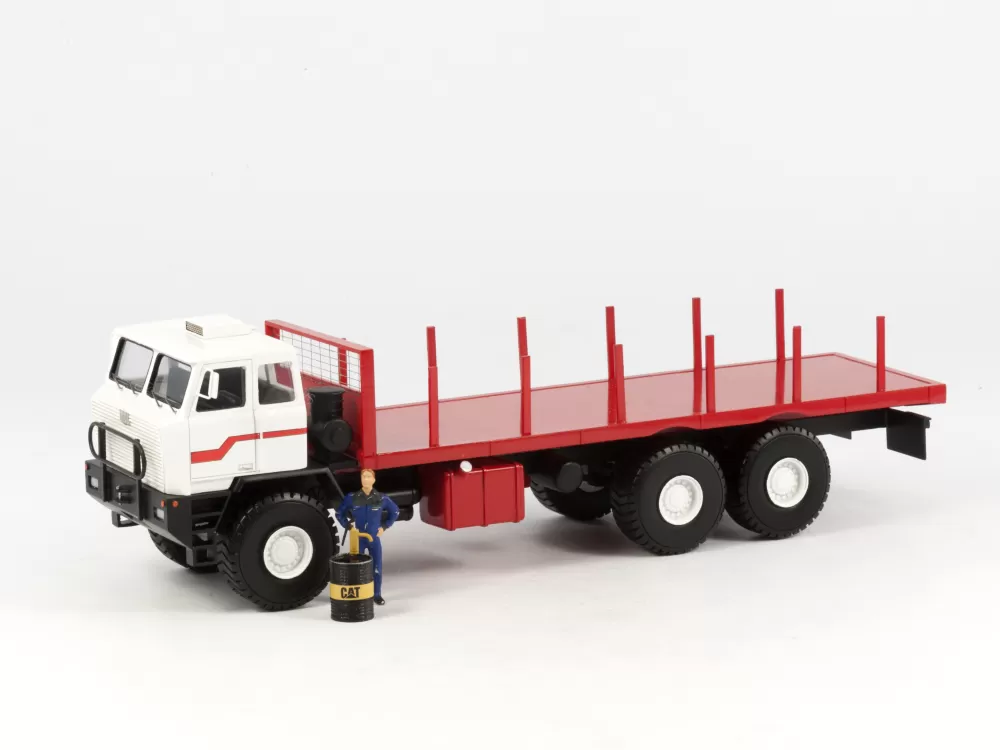 MOL F6566 6x6 "Oilfield" vrachtwagen