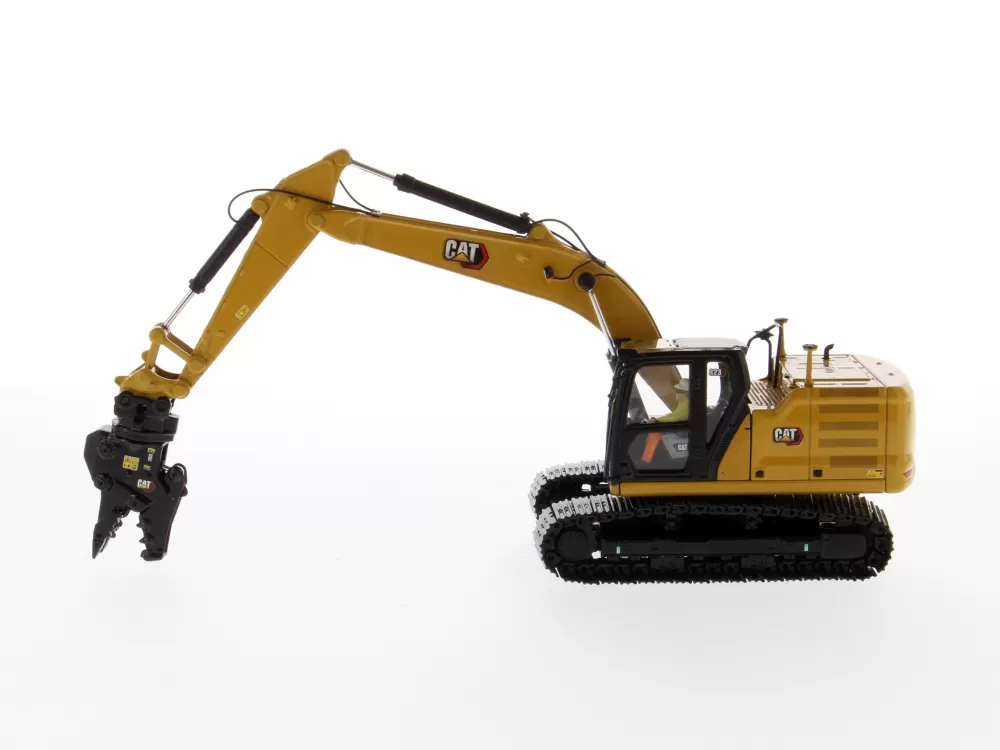 Caterpillar 323 Excavator & Worktools